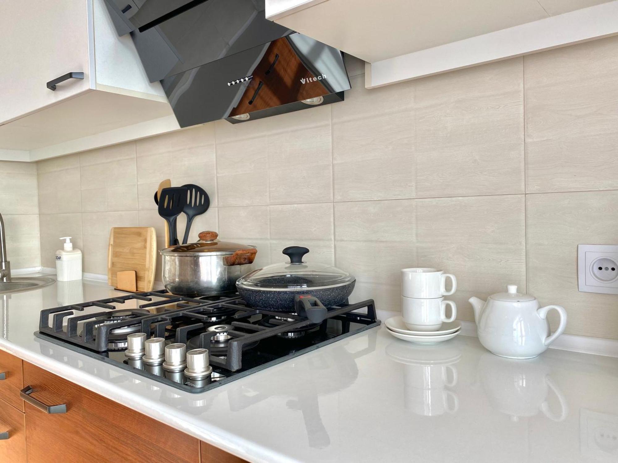 Spacious Apartment In New Building, Near The City Center And Airport Tasjkent Buitenkant foto